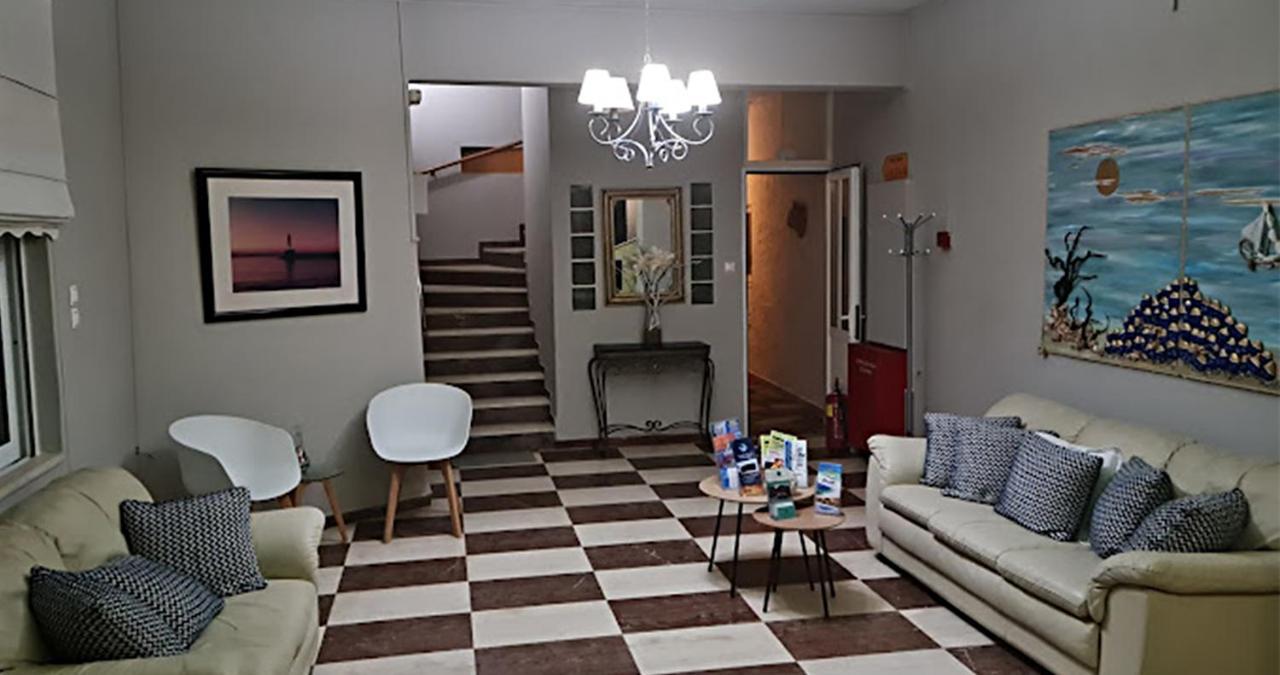 Cozy Corner Vs Beachfront Stalos Exterior photo