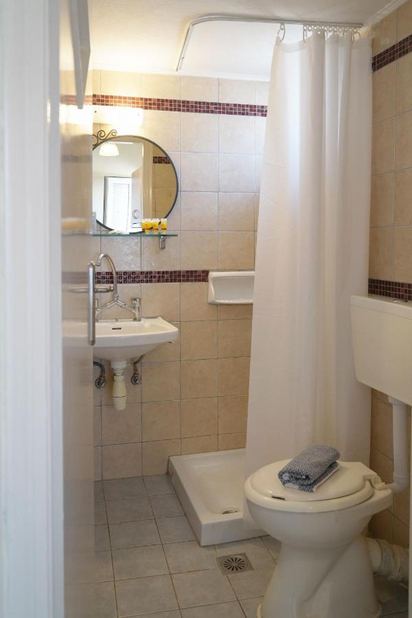 Cozy Corner Vs Beachfront Stalos Exterior photo