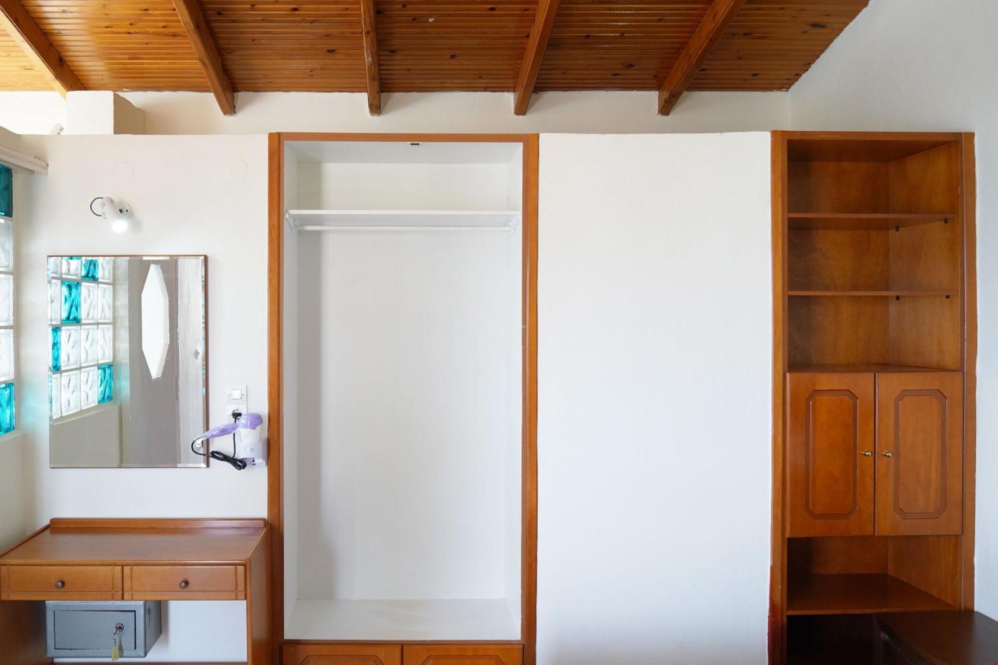Cozy Corner Vs Beachfront Stalos Exterior photo